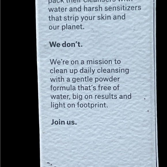 Waterless Clay to Foam Daily Cleanser - Picture 6 of 9